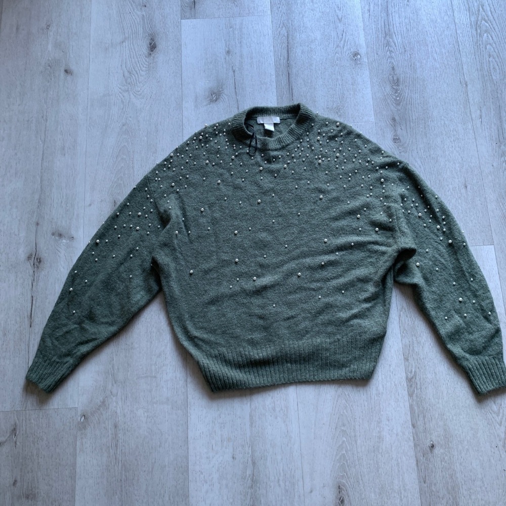 H&M Women's Olive Green Pearl Embellished Sweater Jumper Sz Small